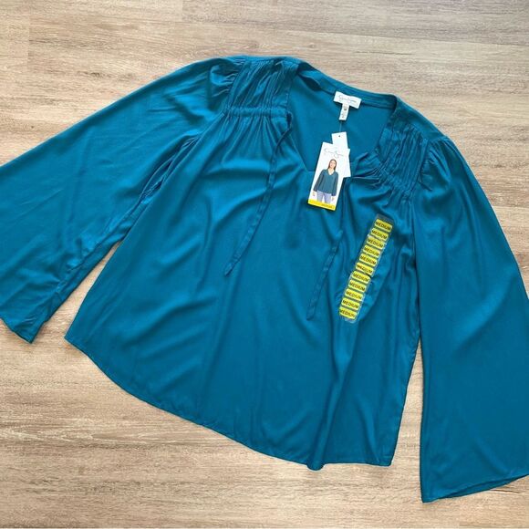 Jessica Simpson Tops - Jessica Simpson Leslie Boho Flare Sleeve Teal Blouse Size Medium NWT